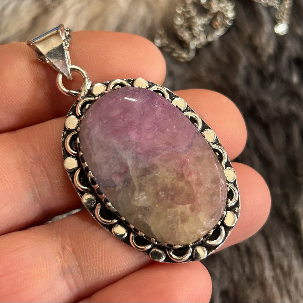 Handcrafted oval crackle quartz dogtooth 925 sterling pendant necklace